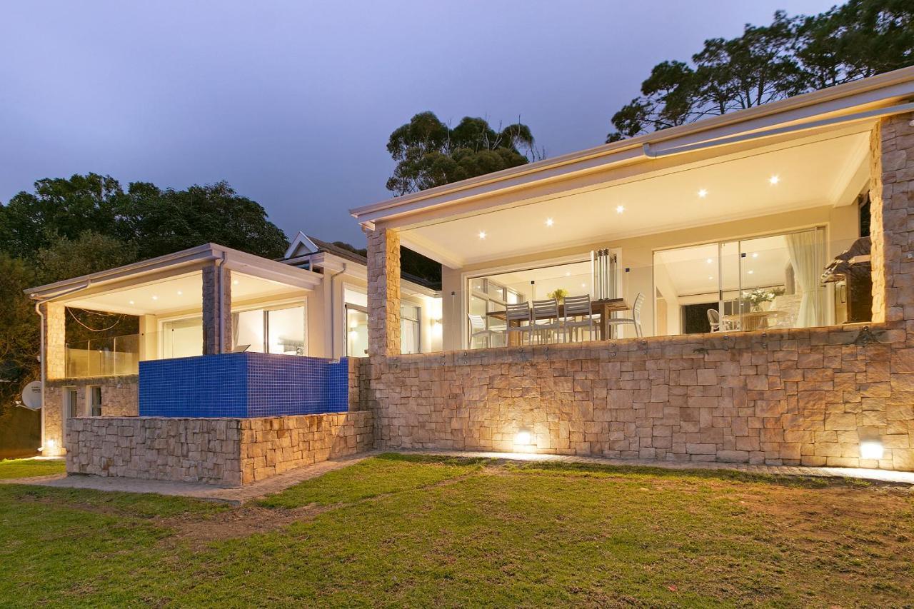 Luxury Serviced Mountain Villa In Constantia Cape Town Exterior foto